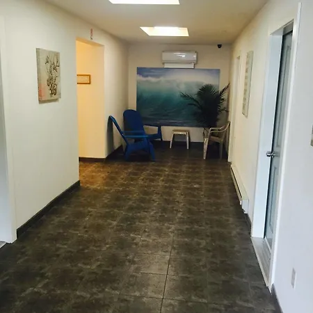Surfside Suites